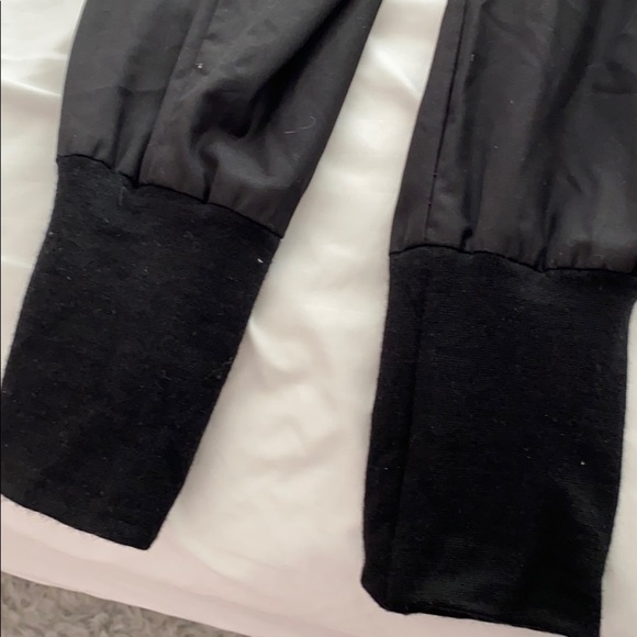 Chic pants - Picture 3 of 11